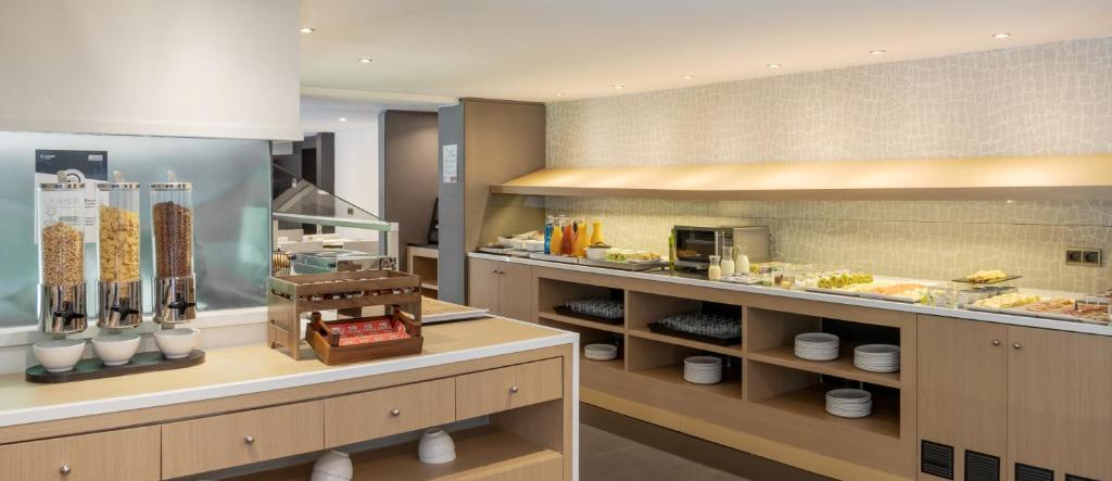 Ilunion Almirante - Resim 23