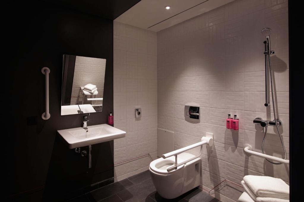 Moxy Athens City - Resim 32