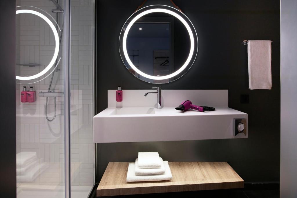 Moxy Athens City - Resim 30