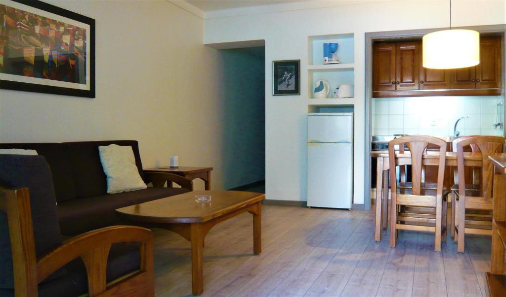 Apartamentos Hg Lomo Blanco, Puerto del Carmen – Precios ...