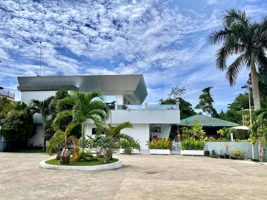 Zahrada ubytování Cheryl's Place Vacation Home Palawan