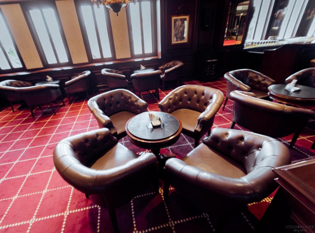 Posezení v ubytování Steigenberger Cecil Hotel Alexandria