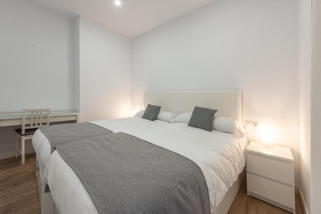 Apartamentos Santa María 15 - 19