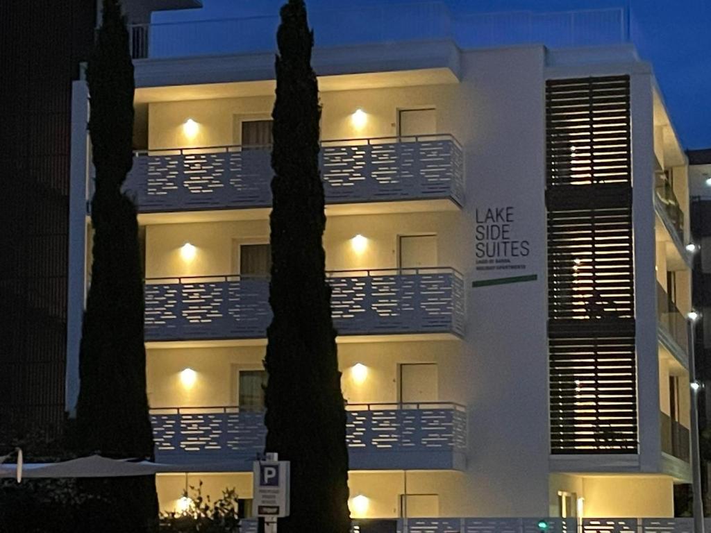 Budova, kde se aparthotel nachází