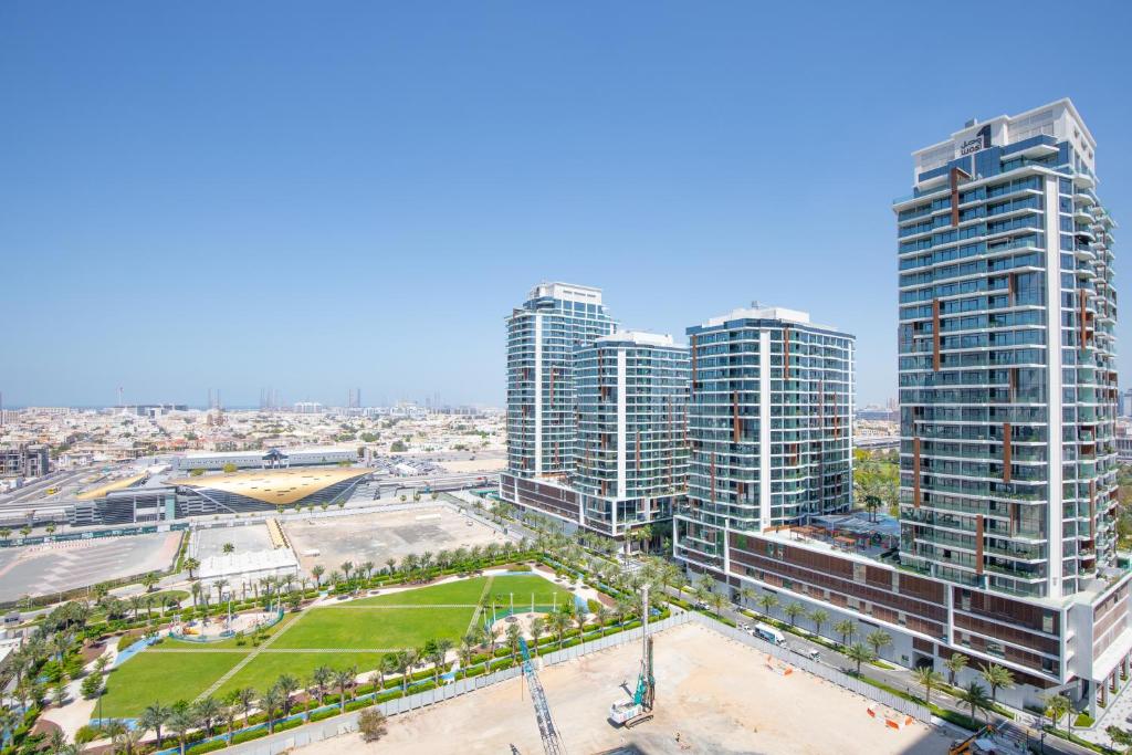 Fotografie z fotogalerie ubytování Lush 1BR in 1 Residences Dubai by GP Holiday Homes v Dubaji