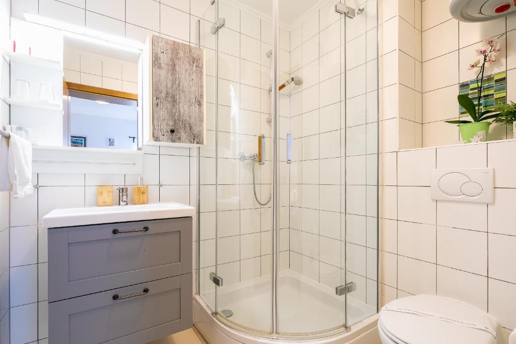 Koupelna v ubytování Apartments Karisima