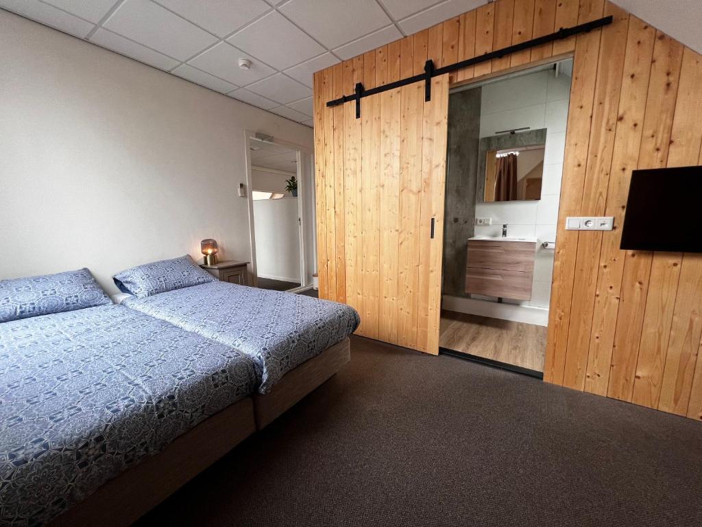 B&B Hartje Spakenburg - Double Or Twin Room With Shower