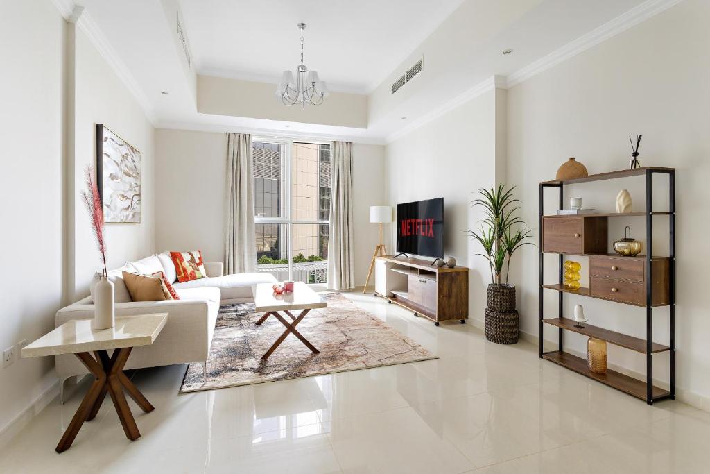 Posezení v ubytování VayK - Trendy One Bedroom near Dubai Mall