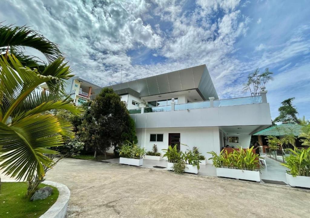 Zahrada ubytování Cheryl's Place Vacation Home Palawan
