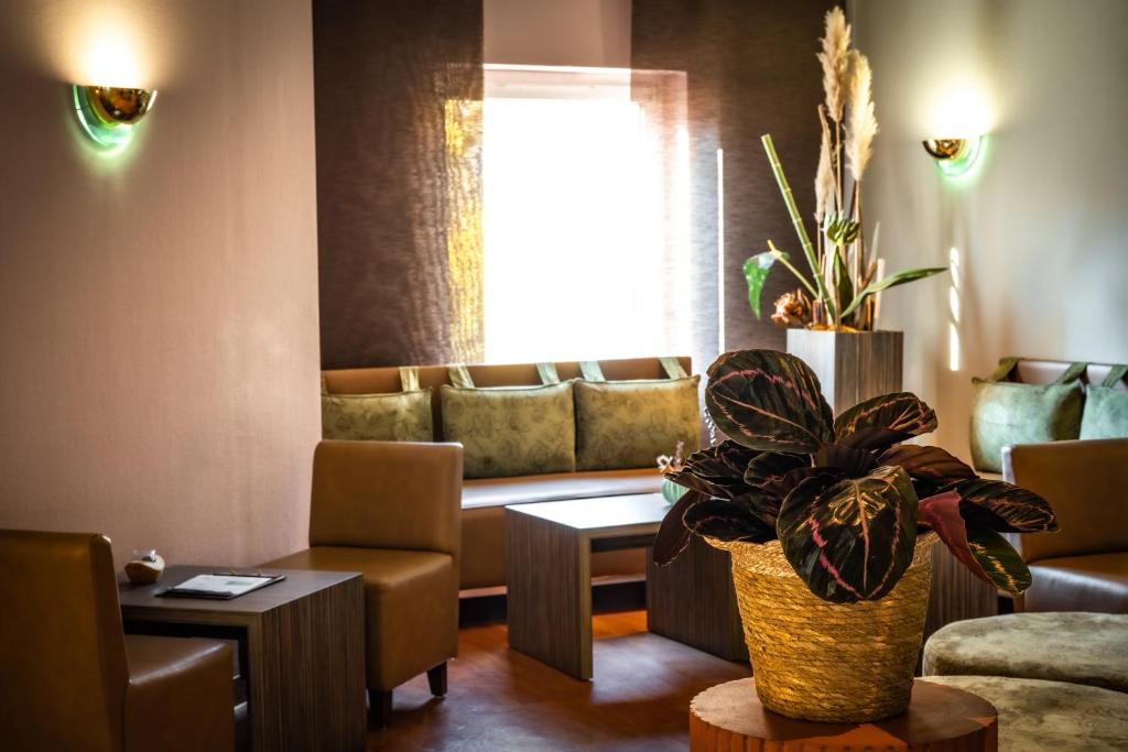 Posezení v ubytování ACHAT Hotel Dresden Altstadt