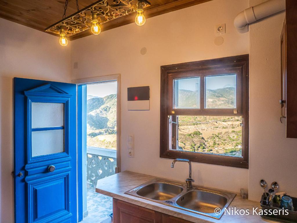 Fotografie z fotogalerie ubytování Olympos apt with amazing mountain view v destinaci Olympos