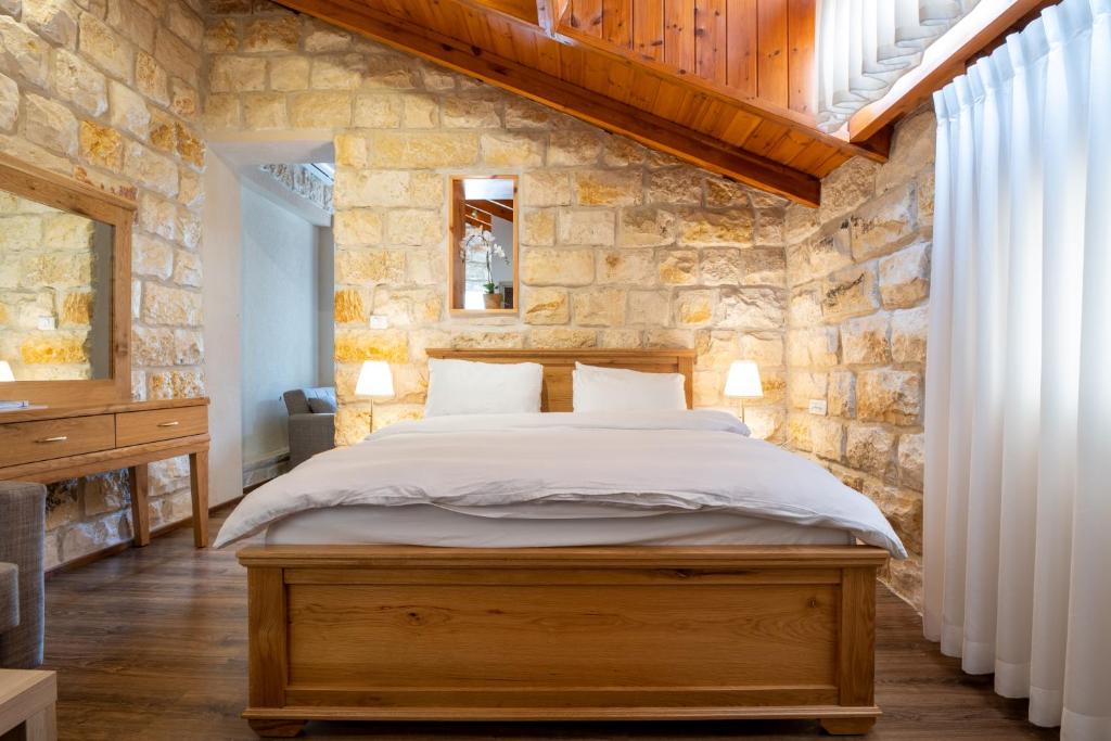 Via Maria Boutique Suites Since 2022 Top Located - Deluxe Double O Twin Room Con Balcón