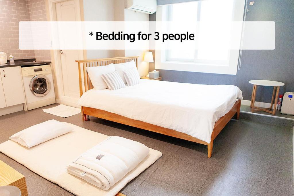 Hostel Mihojae Busan - Double Room With Private Bathroom