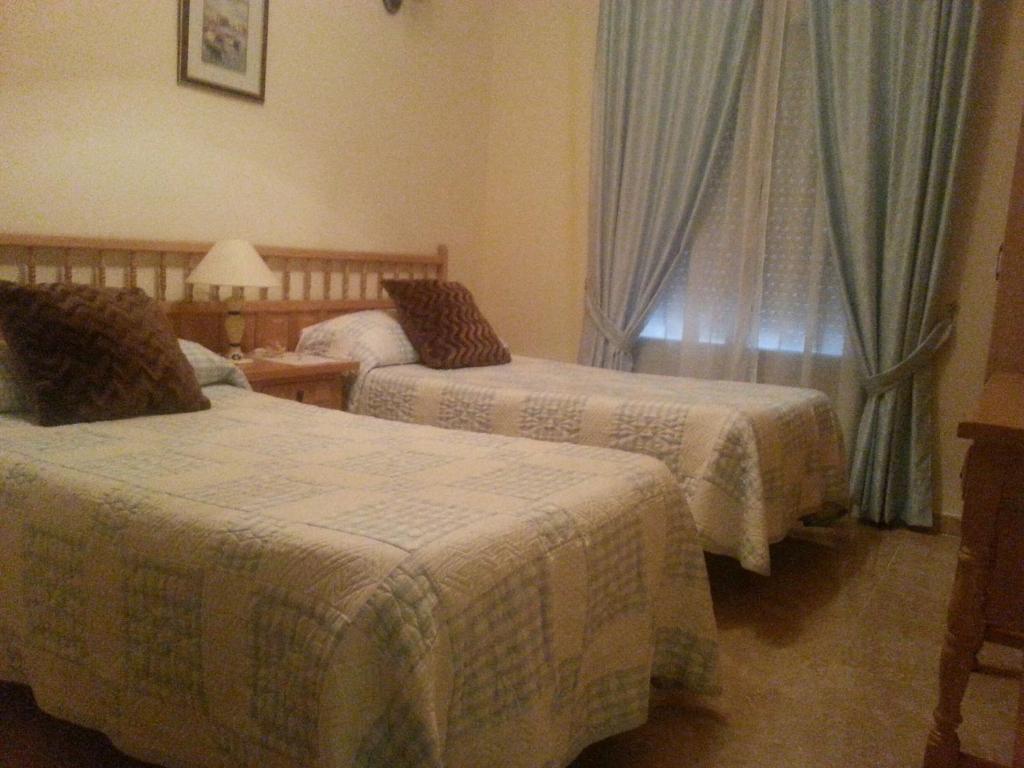 Hostal Cerezo, Guadalupe – Updated 2022 Prices