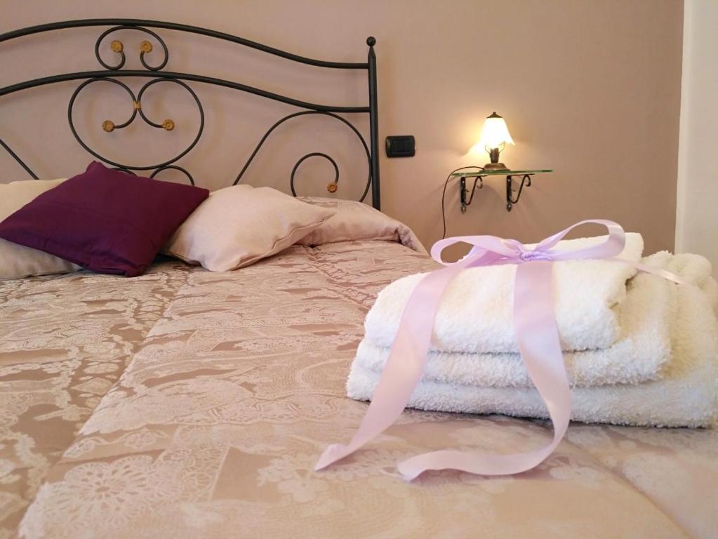 Alice B&B a Càbras - Confortevole B&B nel Centro Storico
