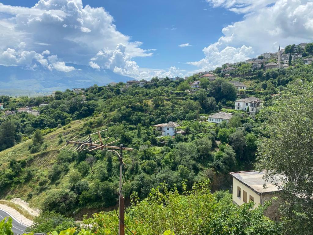 Lula Guesthouse - Image 6