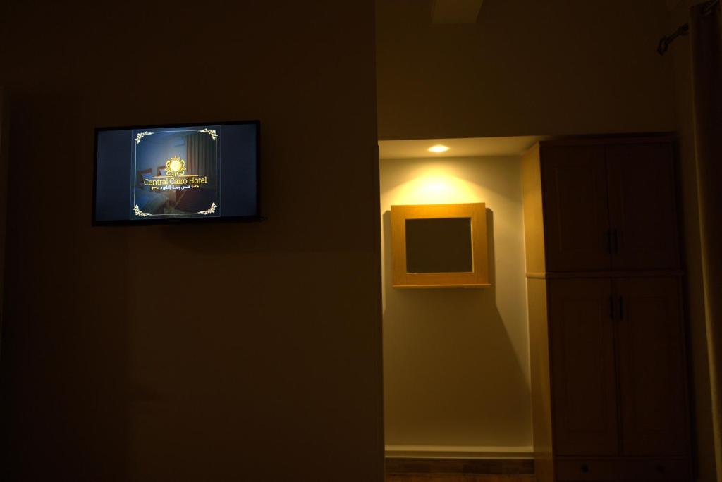 TV a/nebo společenská místnost v ubytování Central Cairo Hotel