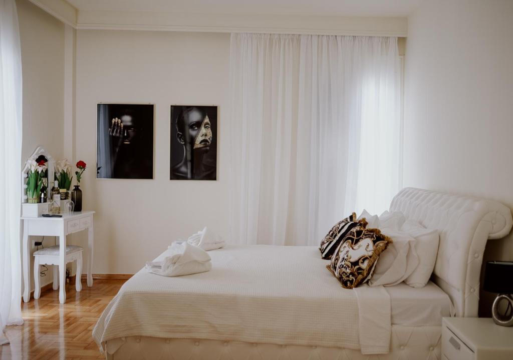 ROH Suites - Deluxe Suite