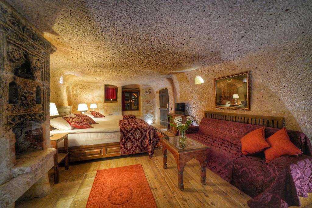 Takaev Cave House - Suite De Cueva Divan
