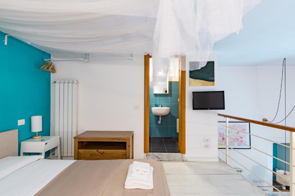 Napoli Napoli Rooms - 10