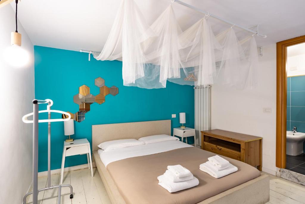 Napoli Napoli Rooms - 9