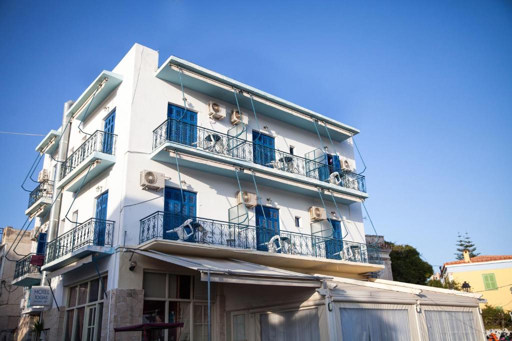 Budova, kde se aparthotel nachází