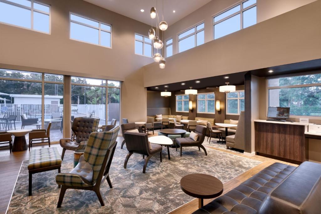 Residence Inn by Marriott Brunswick photo