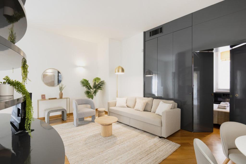 Easylife - Milano - Amedei 6 - Duomo
