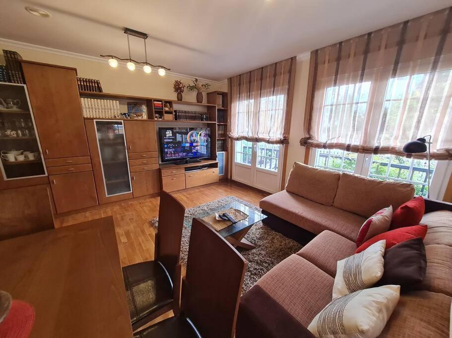 Kuchyň nebo kuchyňský kout v ubytování Preciosa casa en Ribadeo