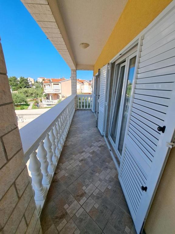 Balkón nebo terasa v ubytování Sunce Mobile Homes & apartments