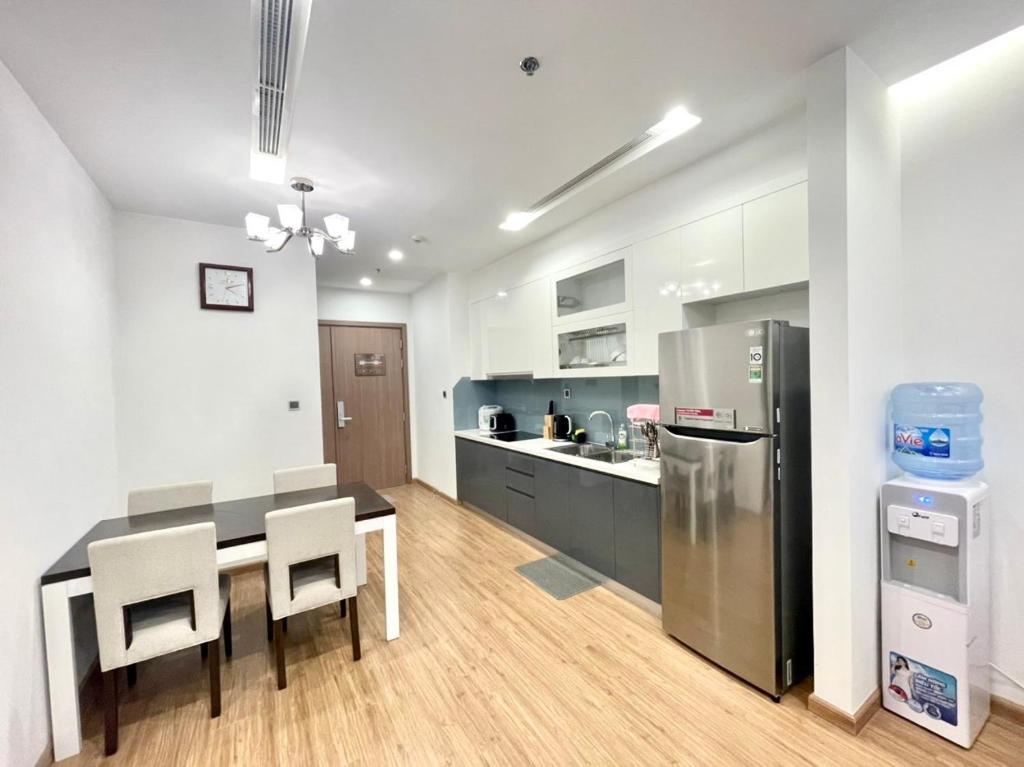 Hana Housing - Vinhomes Metropolis Hanoi Apartment - One-Bedroom Apartment