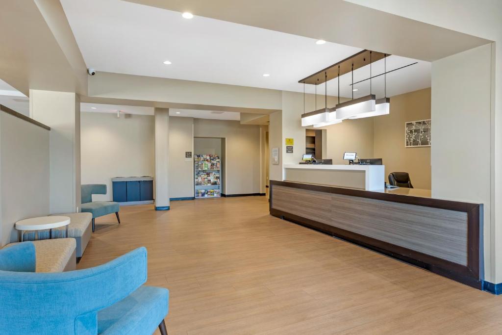 MainStay Suites North - Central York photo