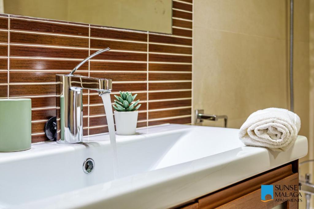 Kúpeľňa v ubytovaní Sea Views & Parking - SOHO Cozy Apartment