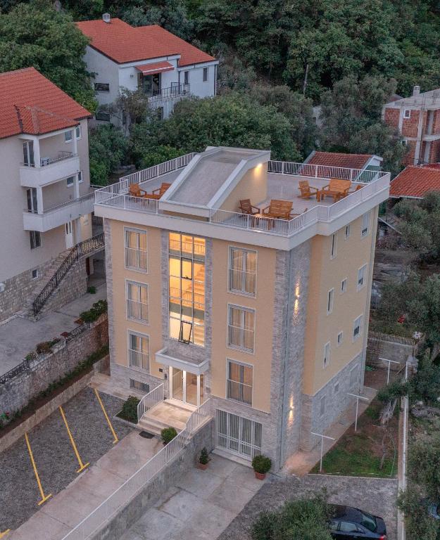 Budova, kde se apartmán nachází