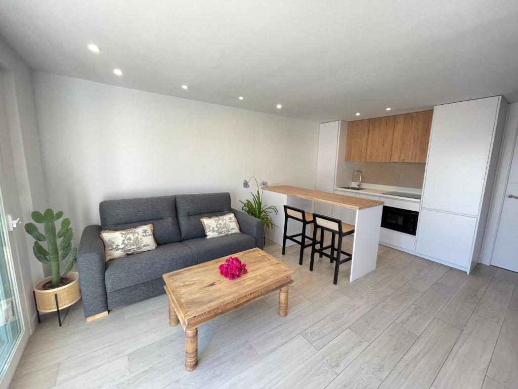 Kuchyň nebo kuchyňský kout v ubytování Apartamentos Luxury Mazagón
