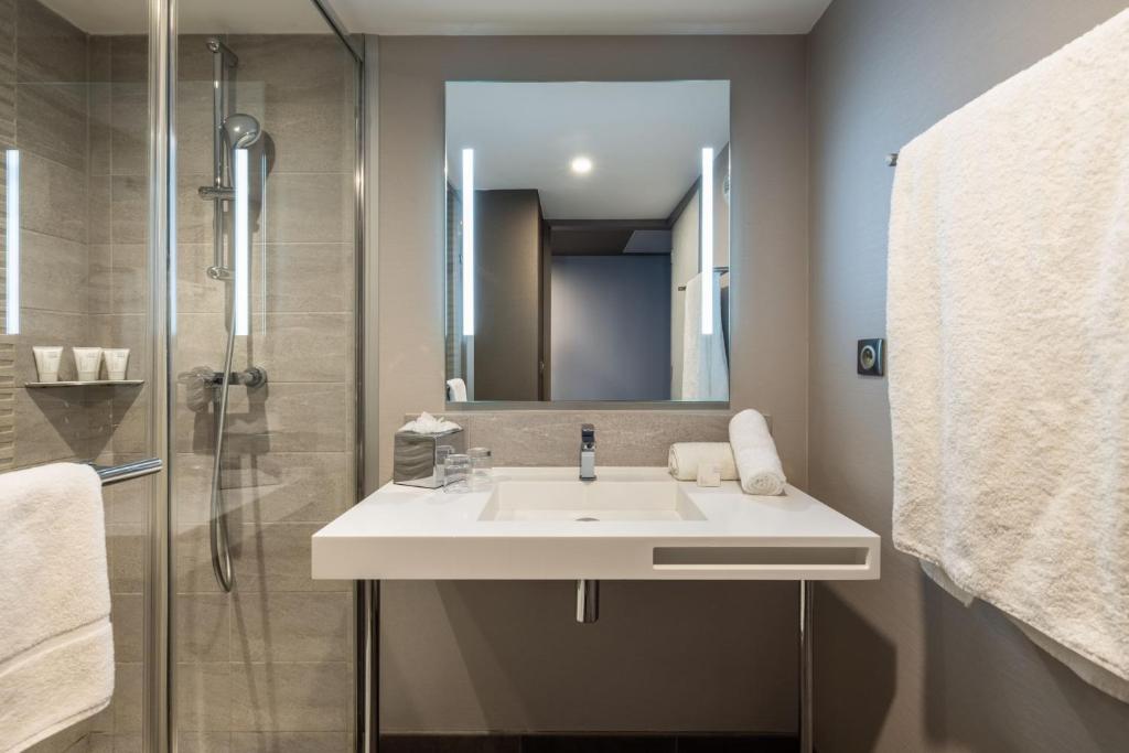 AC Hotel by Marriott Marseille Prado Vélodrome - Resim 28