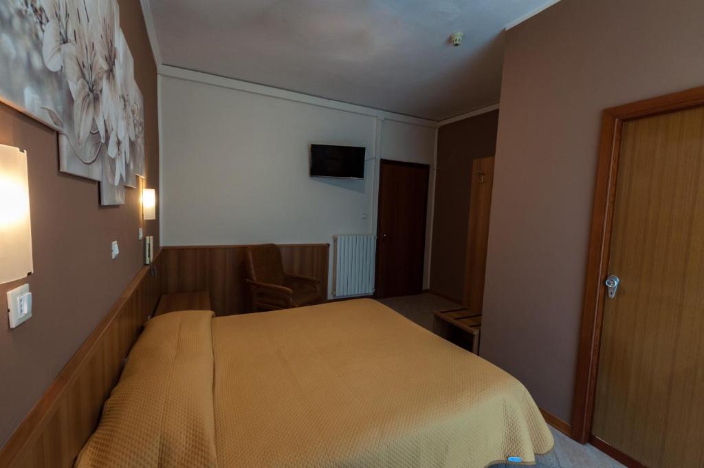 Hotel Orsini - Habitación Doble O Twin Con Balcón