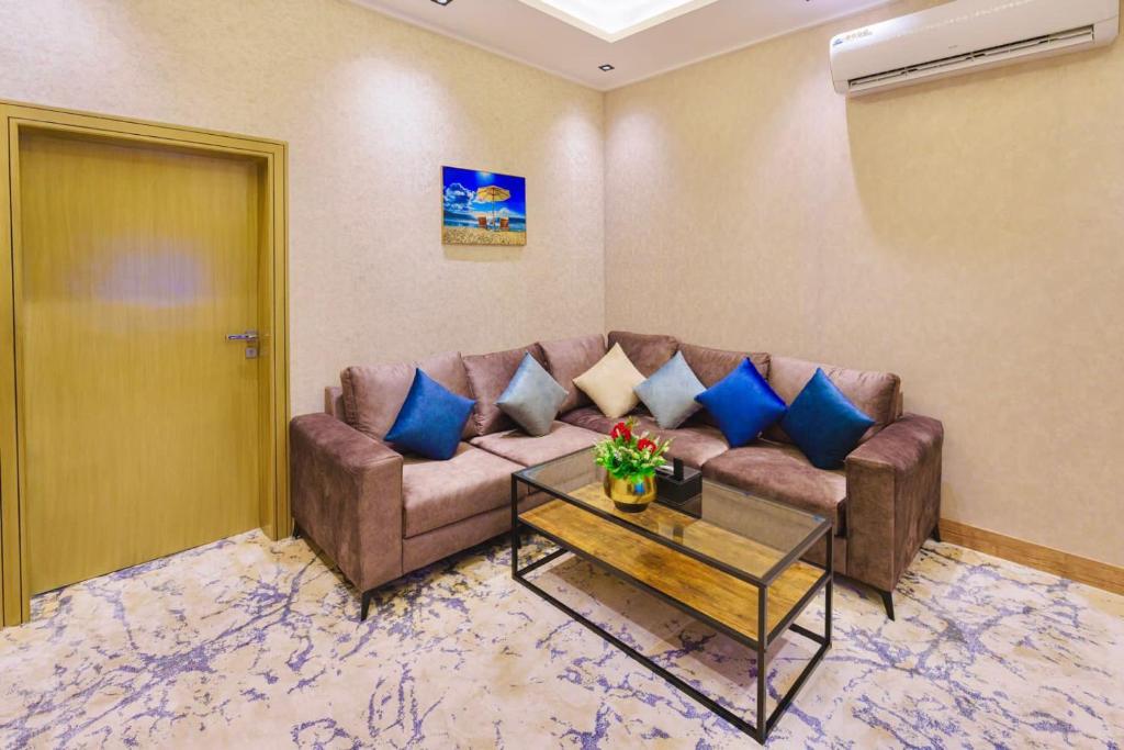 Posezení v ubytování Wissam Al-Hawra Hotel