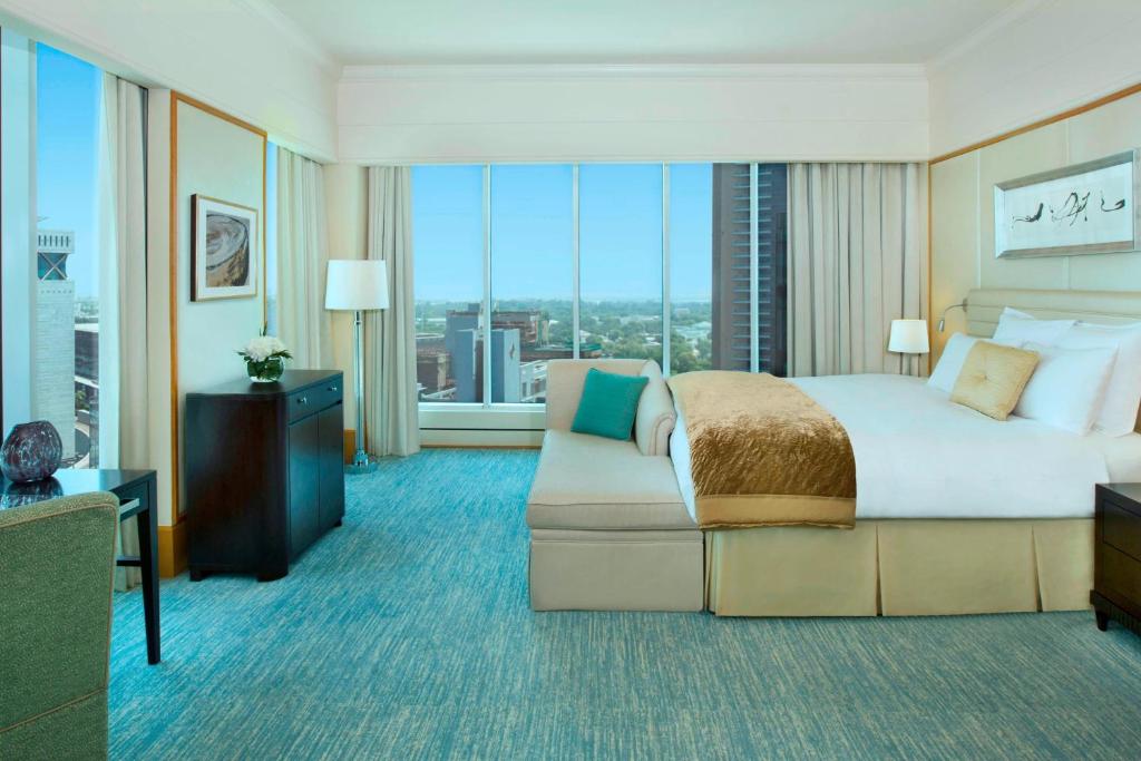 The Ritz-Carlton, Dubai International Financial Centre, Dubai – Updated 2023 Prices