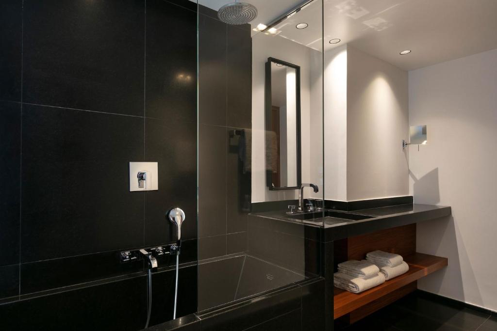 Le Metropolitan Paris Tour Eiffel, a Tribute Portfolio Hotel - Junior Suite, Junior Suite, 2 Twin/Single Bed(s)