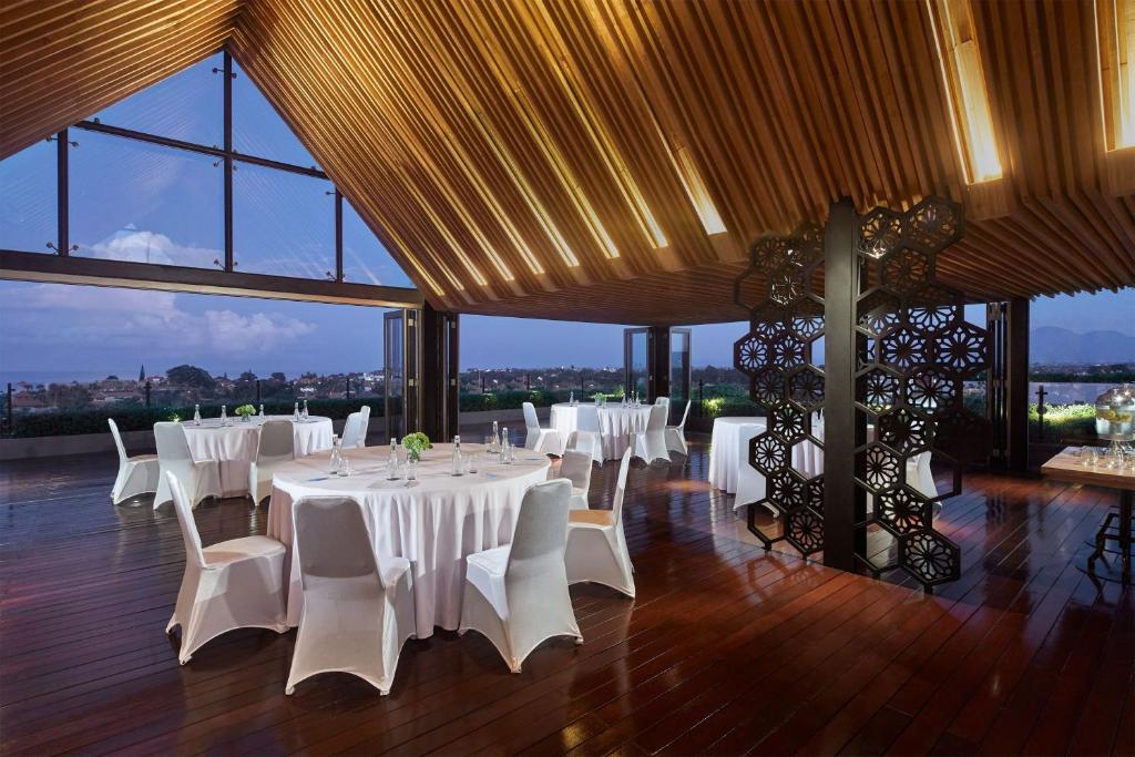 Restaurace v ubytování Four Points by Sheraton Bali, Seminyak