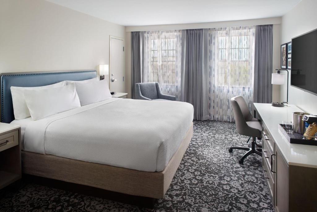 Four Points by Sheraton French Quarter photo