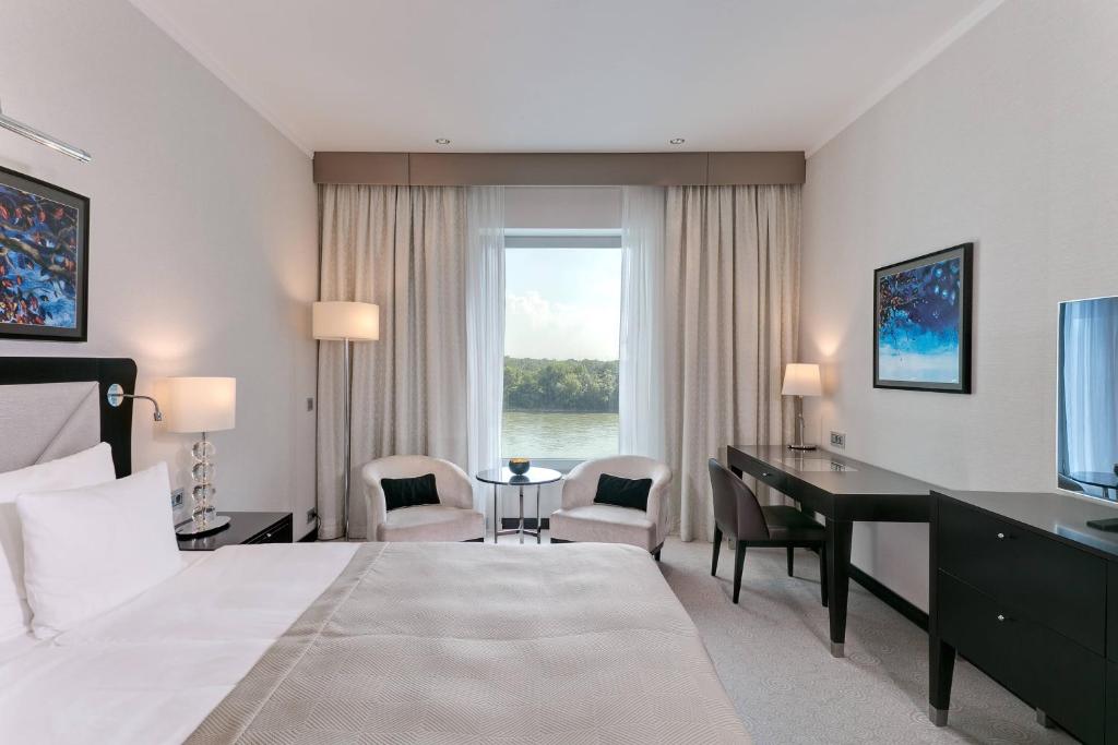 Grand Hotel River Park, a Luxury Collection Hotel, Bratislava - Resim 34