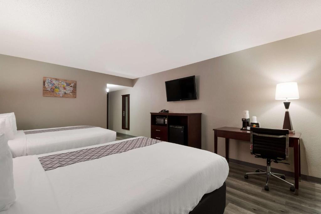 SureStay Plus Hotel by Best Western San Antonio North - Queen Room Met Twee Queensize Bedden
