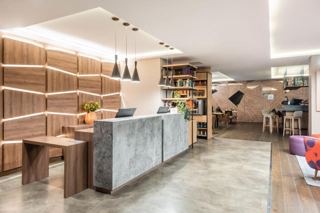Posezení v ubytování Residence Inn by Marriott Bogota
