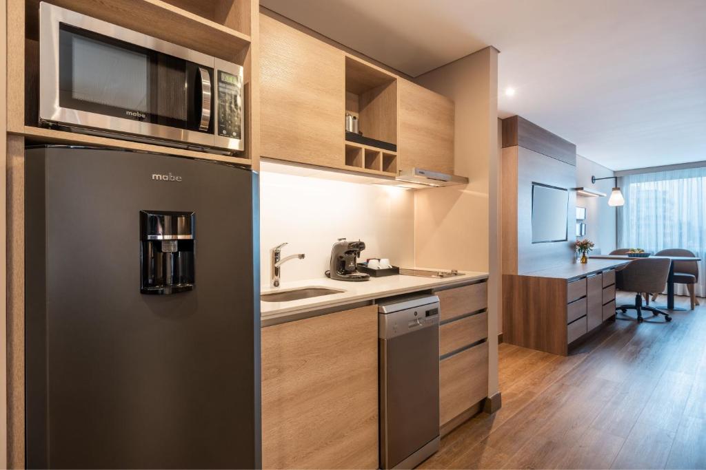 Kuchyň nebo kuchyňský kout v ubytování Residence Inn by Marriott Bogota