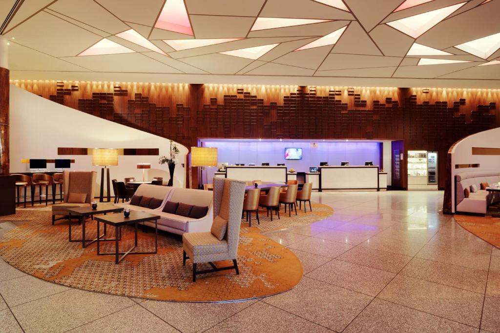Posezení v ubytování Sheraton Berlin Grand Hotel Esplanade