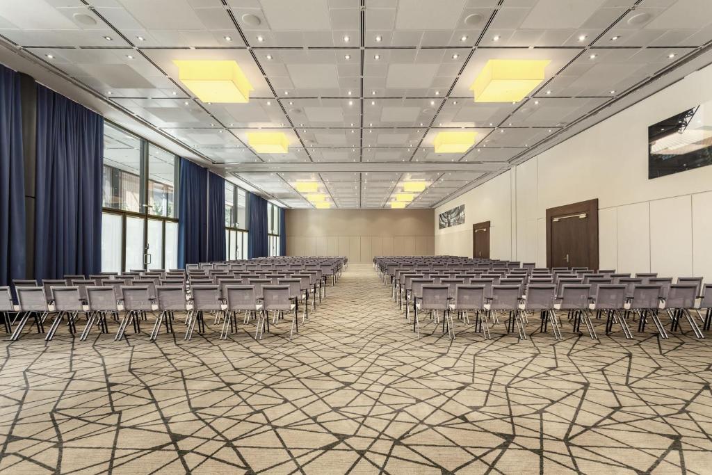 Sheraton Berlin Grand Hotel Esplanade - Resim 38