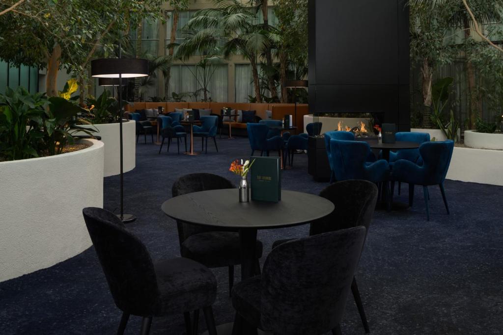 Rydges Canberra - Resim 12