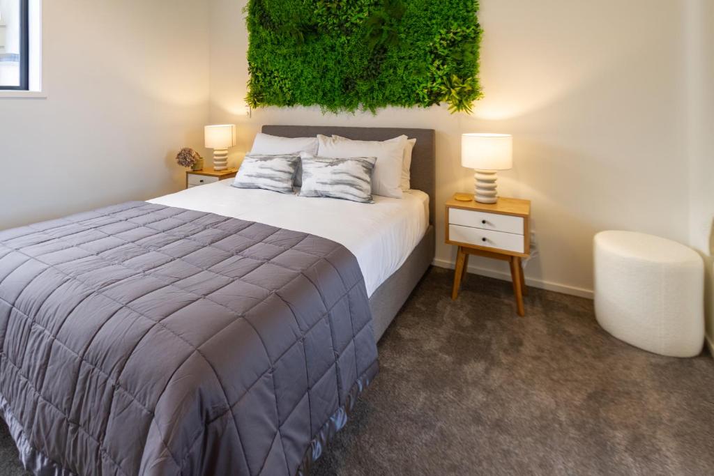 Cashel Street Hideaway 2 bed 2 bath - Resim 29